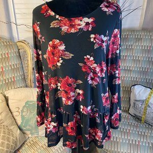 Signature Studio Blouse